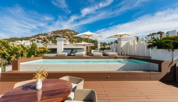 Resa estates Ibiza for sale Talamanca luxury apartment duplex rooftopp.jpg